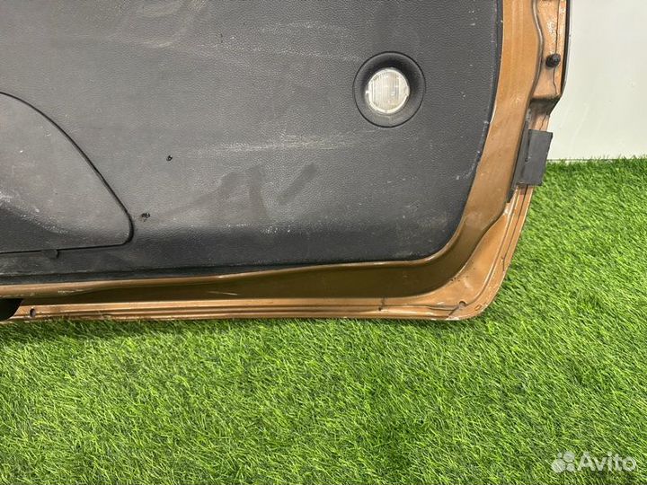 Крышка багажника Jeep Grand Cherokee WK2 3.6 ERB