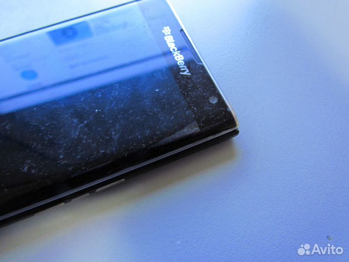 Blackberry priv включается, под ремонт или зч