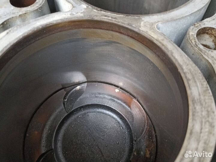 Блок двигателя М270910