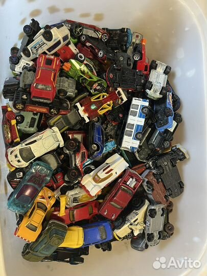 Hot wheels машинки