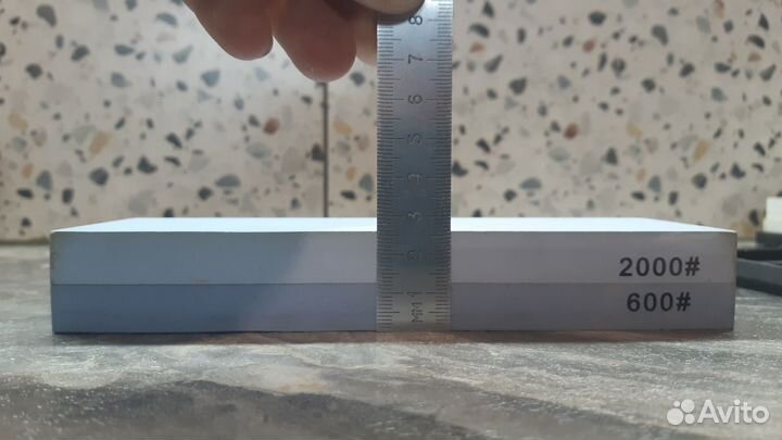 Водный точильный камень 600/2000