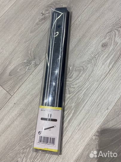 Магнитный держатель для ножей новый