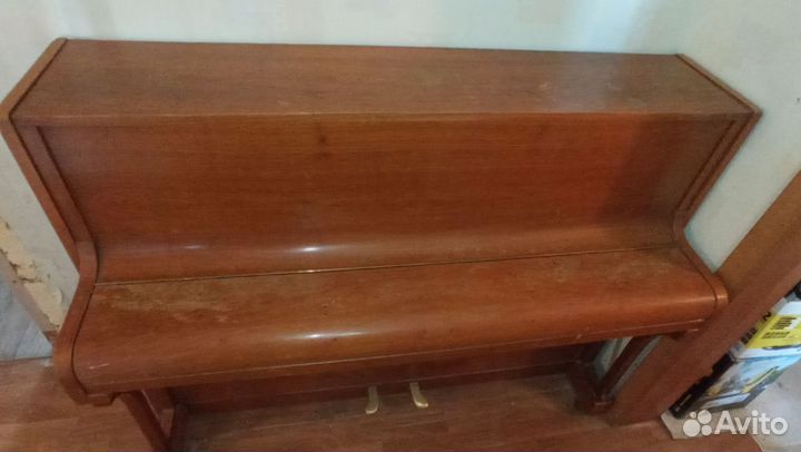 Пианино ronisch