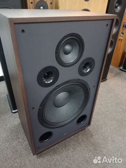 Акустика, последние витринные пары