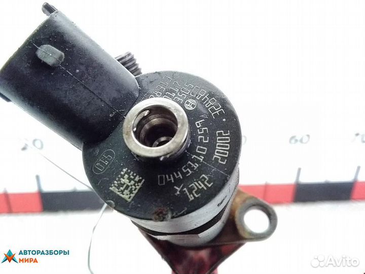 Форсунка Mazda AZ-Wagon 3 2006 Y60613H50