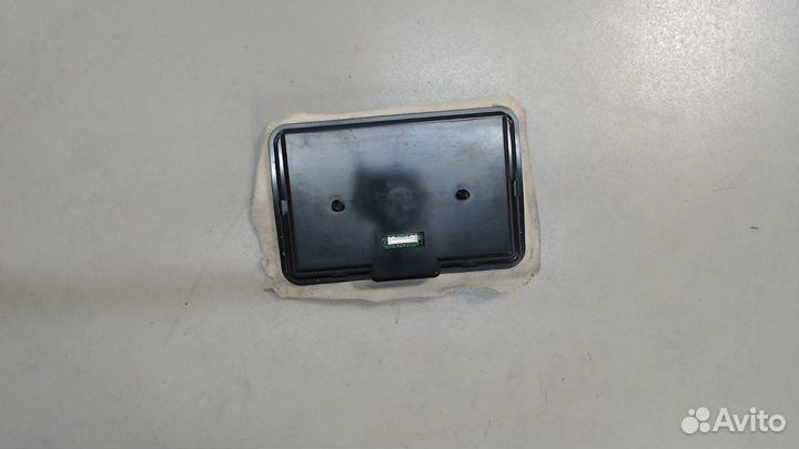 Дисплей мультимедиа Volvo XC90, 2004