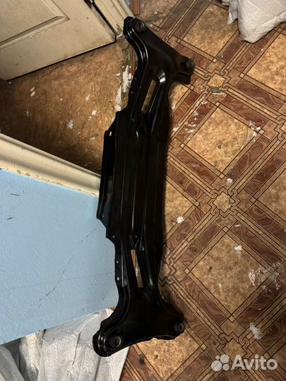 Подрамник задний Toyota Camry арт. 11738