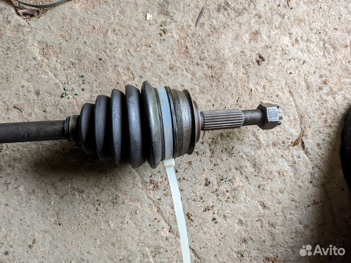 Шруз полуось привод правый Opel Astra F