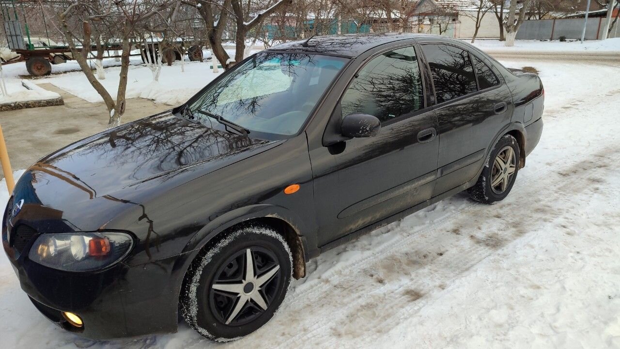Nissan Almera: фото владельца