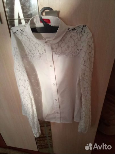 Блузки школьные,сарафан и жилетка