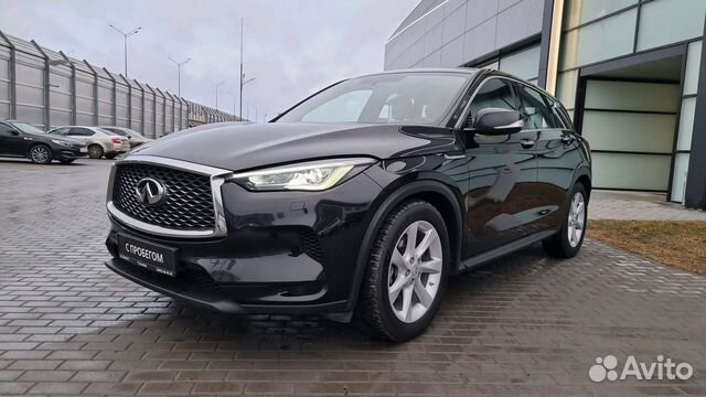 Infiniti QX50 2.0 CVT, 2018, 48 201 км с пробегом, цена 3200000 руб.