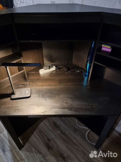 Стол угловой