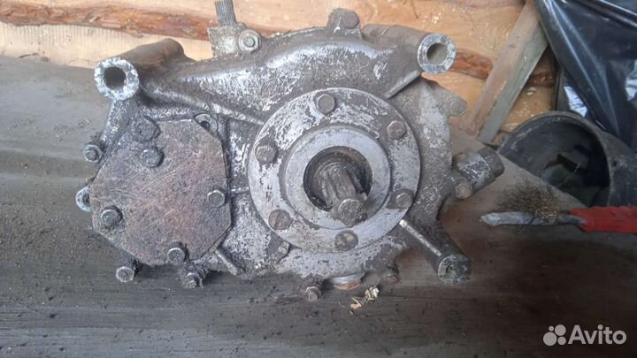 Редуктор на мотороллер муравей