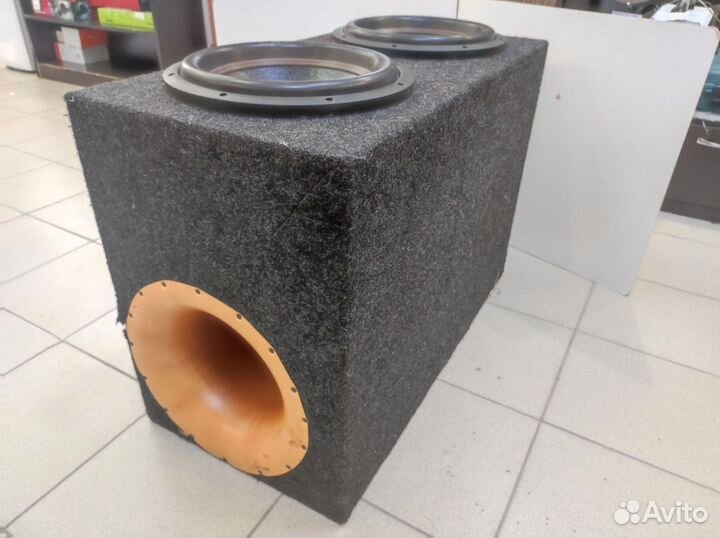 Сабвуфер автомобильный Aria BZ-12D4