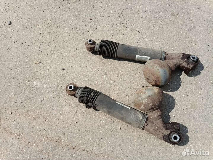 Амортизаторы задние Citroen c5x7