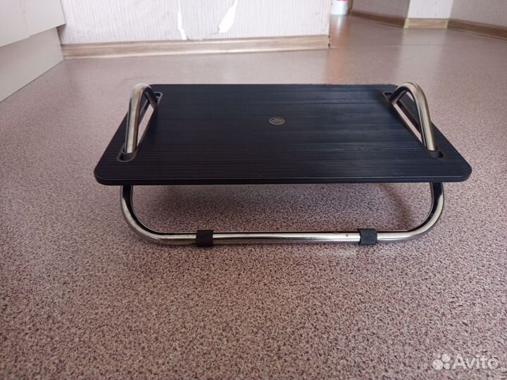 Подножка парикмахерская