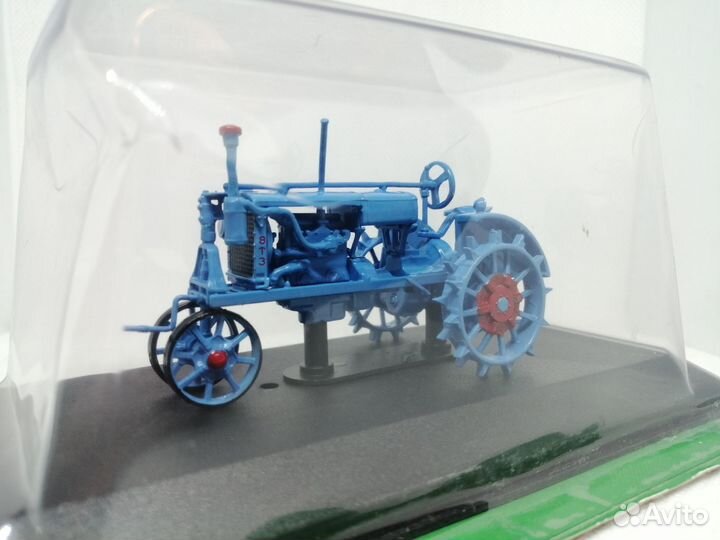Модель Колёсный трактор Универсал-1