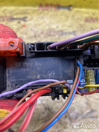 Блок предохранителей Mercedes-Benz C-Class W202