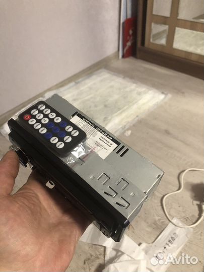 Радиоприемник магнитолла новая