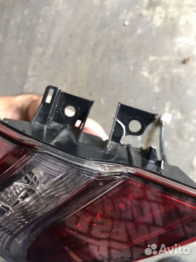 Левый стоп камри 75