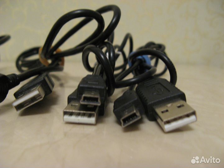 Кабель для зарядного устройства телефона