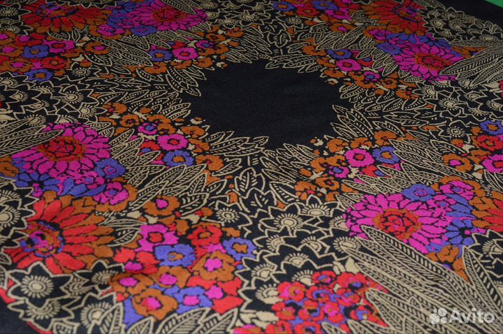 Шелковый платок Платок jean louis scherrer paris