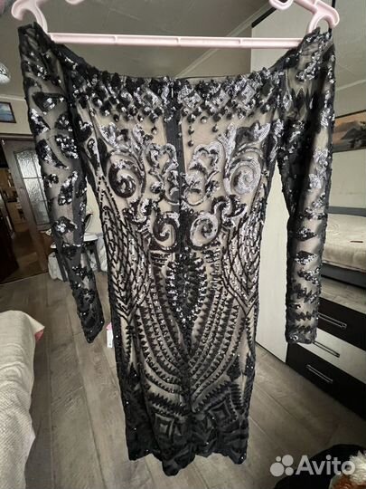 Вечернее платье