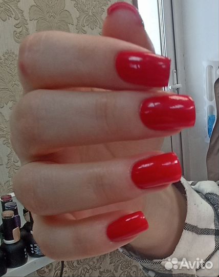 Мастер маникюра и педикюра