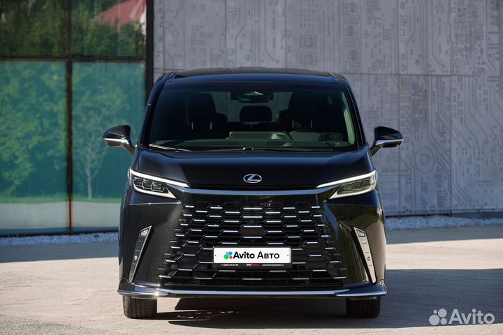 Lexus LM 2.5 CVT, 2024, 32 км