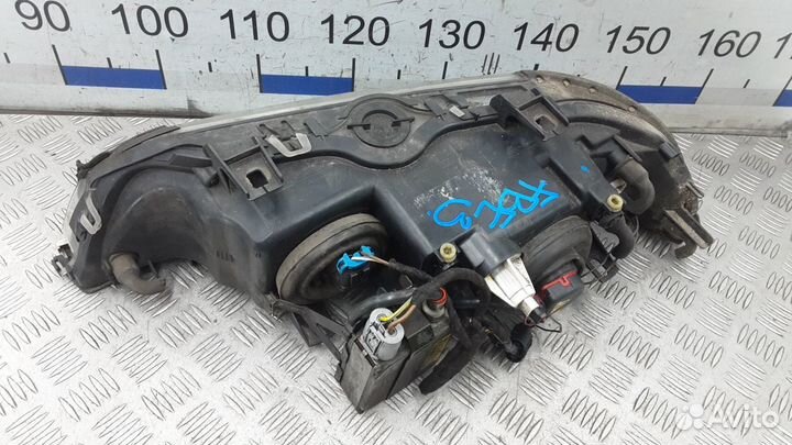 Фара правая BMW 5 E39 ксенон рестайлинг