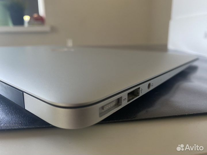 Apple MacBook Air