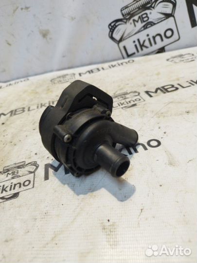 Дополнительная водяная помпа Mercedes Gl X164