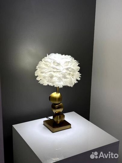 Светильник настольный