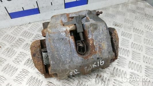 Суппорт тормозной передний правый mercedes benz M