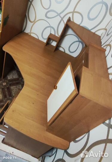 Компьютерный стол