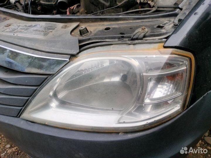 Фара передняя левая Renault Logan седан 1.6 K7M