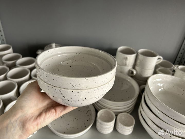 Набор столовой посуды новый