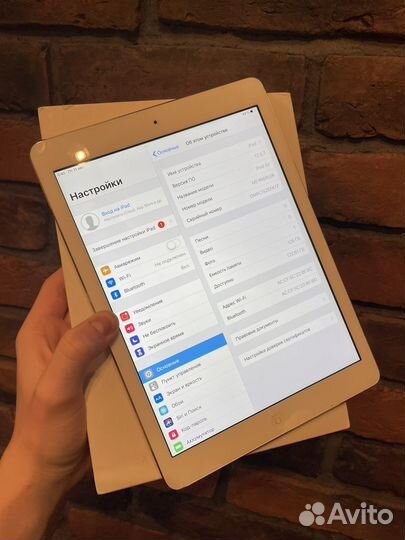 iPad Air 128гб серебрянный ростест