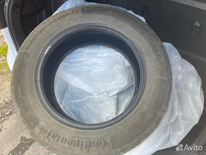 Continental ContiPremiumContact 215/60 R16 91H