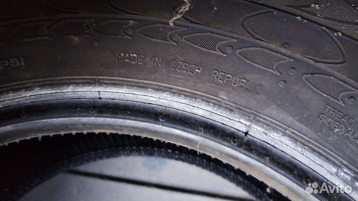 Continental Vanco 2 205/70 R15C