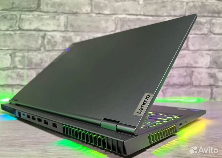 Lenovo Legion 7 i7-11800H / RTX 3070 / RAM32 / 165
