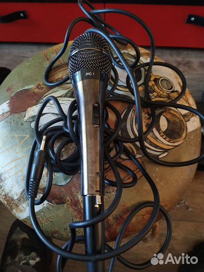 Караоке микрофон LG