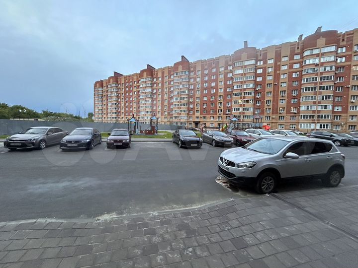 2-к. квартира, 74 м², 3/9 эт.