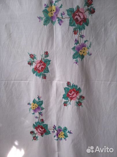 Скатерть старинная.Вышивка крестом