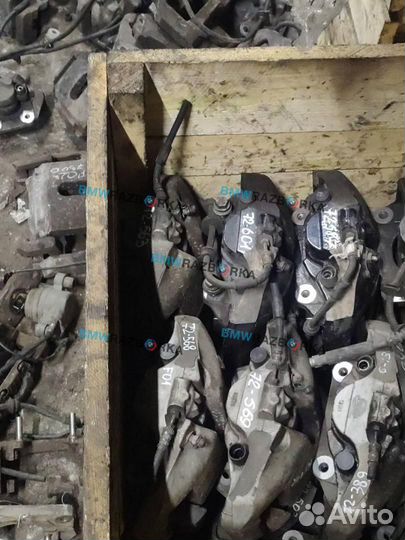 Суппорт тормозной передний левый BMW 6 F06/F12/F13