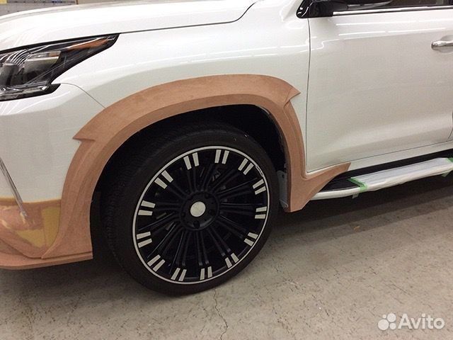 Lexus LX570 2015+ Расширители арок Wald M7OQ5