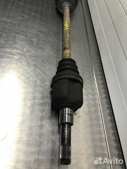 Привод задний левый Land Rover Freelander L314