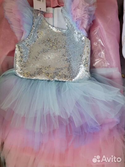 Аренда Нарядное платье для девочки 122 128