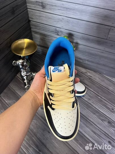 Кроссовки Nike Air Jordan 1 Low OG