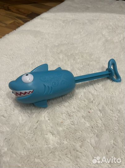 Игрушки для купания в ванной